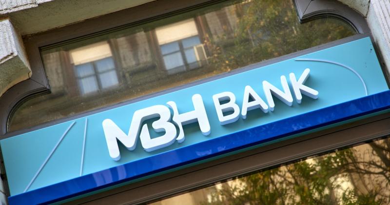 Magyarország egyik legnagyobb bankja bejelentette, hogy kártalanítást indít a Google által elkövetett csalások következtében.
