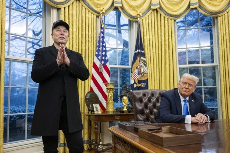 Trump bejelentette, hogy Elon Muskot vizsgálat alá vonhatják, és úgy tűnik, hogy a DOGE kriptovaluta lehet a felelős az ügy kivizsgálásáért.