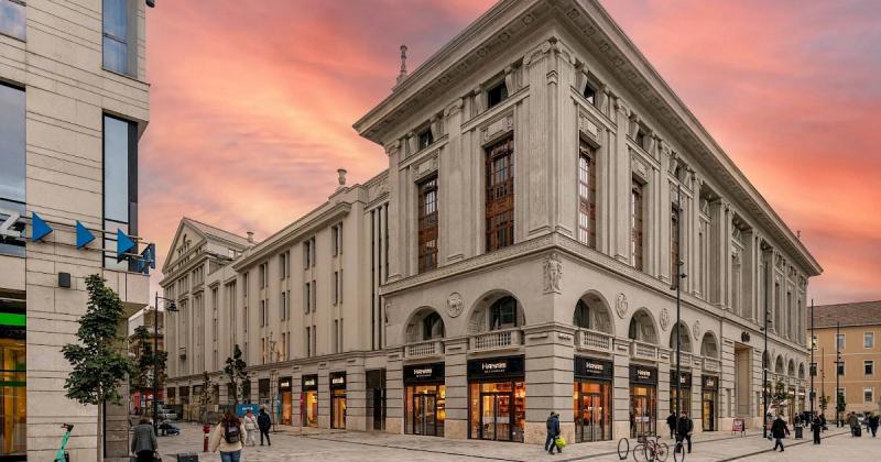 Fedezd fel a Time Out Market Budapest varázslatos világát! Összegyűjtöttük számodra a neves éttermek teljes kínálatát, amelyek ínycsiklandó élményekkel várják a látogatókat. Ne hagyd ki ezt a különleges gasztronómiai kalandot!