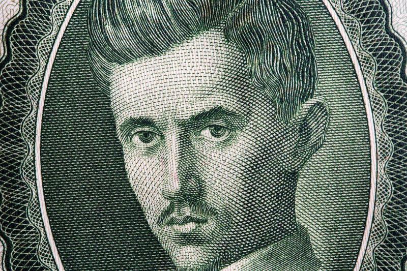 Petőfi Sándor utolsó szavai valóban drámaiak, és a román paraszt szavai szerint egy különös pillanatot örökítettek meg. Az elképzelés, hogy a költőfejedelem mit mondott a végső órákban, mélyen megérinti az emberi lélek legrejtettebb zugait. A szavak, amel