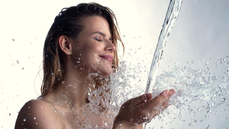 Íme, egy egyedibb változat:

