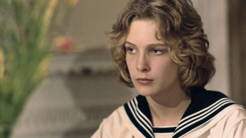 Elhunyt az a színész, aki a világ legvonzóbb fiaként hódította meg a közönséget.